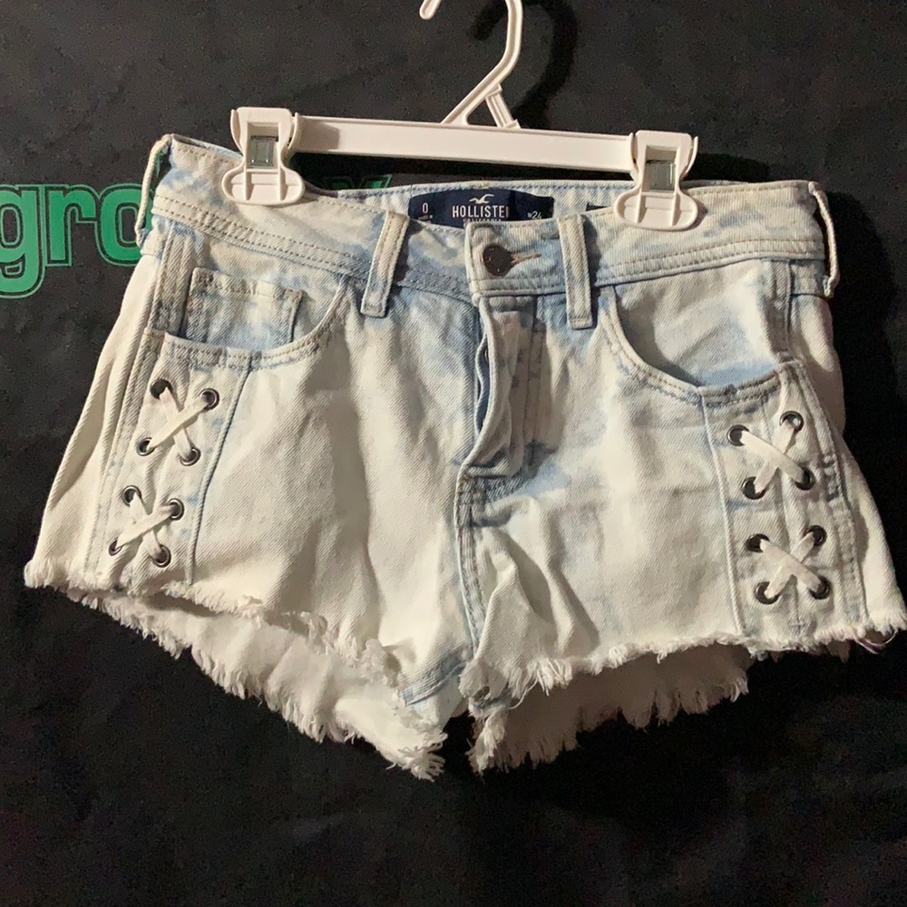 Hollister light washed Lowrise boyfriend shorts